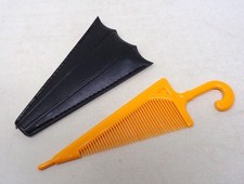 Peigne à cheveux ancien forme de parapluie 1970's avec pochette