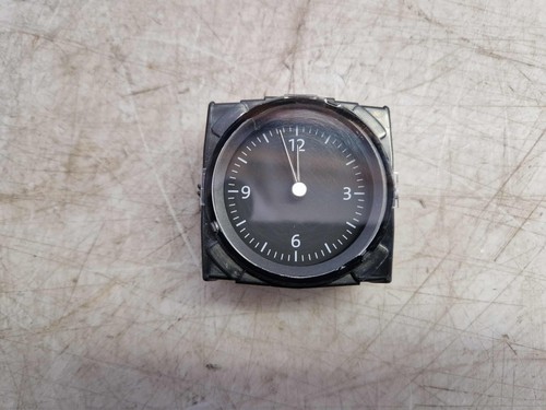 Horloge passat b8 - vw,