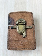 Enveloppe cuir Zippo Paris