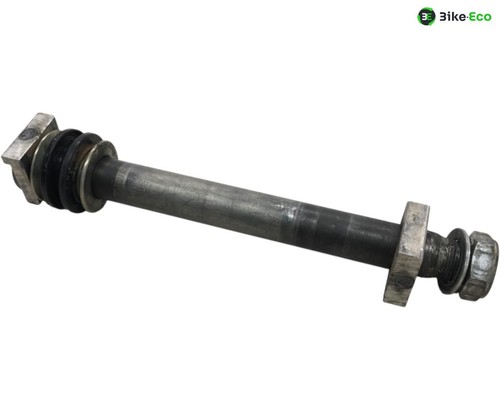 Axe roue arriere kawasaki - arriere,
