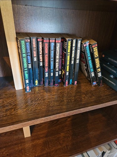 Lot livres de poches - de, 13