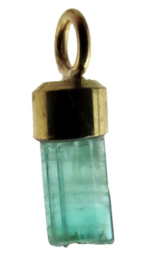 Pendentif émeraude naturelle