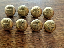 Lot 8 boutons livrée monogrammés