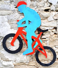 Belle  ENSEIGNE VINTAGE de MAGASIN de CYCLES  Métal en découpe laqué Années 60