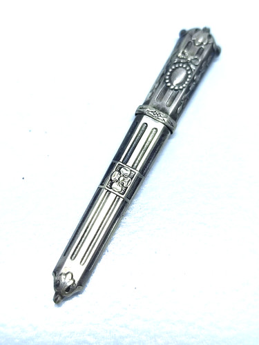 Ancien porte aiguilles - ancien, en
