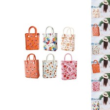 Petit de plage mignon et