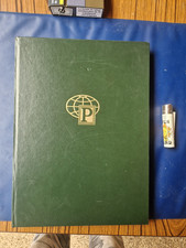 1 album   grand format  de 8 pages  que des   timbres de  France voir photos