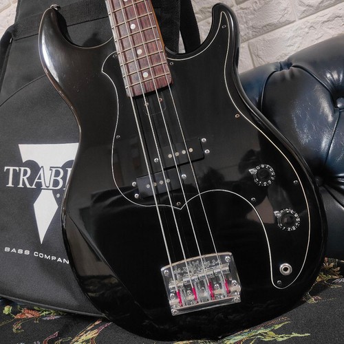 Yamaha broad bass - 800, /