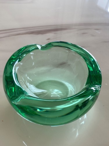 Superbe cendrier cristal - superbe,