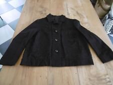 Petite veste vintage faite main avec dentelle noire