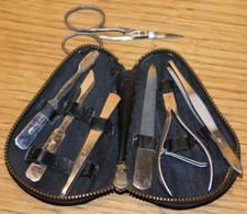 vintage TROUSSE set de MANUCURE PEDICURE ciseaux pince lime NOGENT chromé FRANCE
