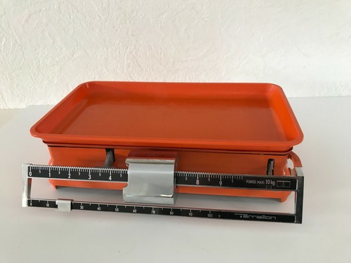 Ancienne balance de - ♦,