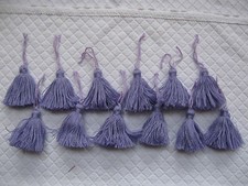 12 PETITS POMPONS GLAND