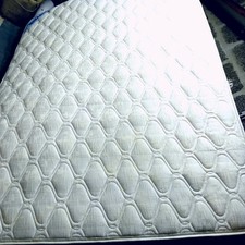 Matelas Latex De Marque Rêverie 140 X 200