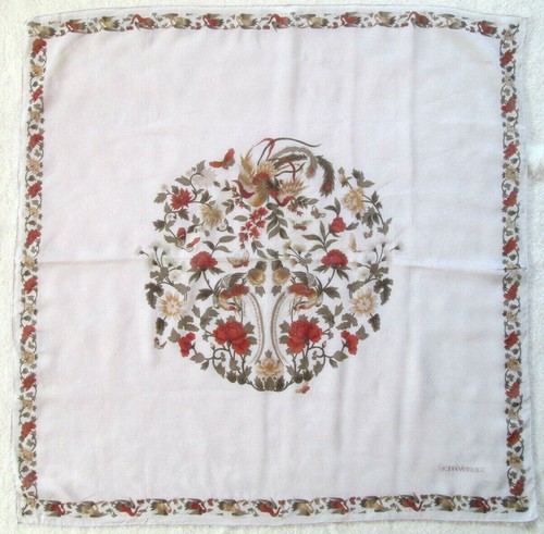 Superbe foulard gianni - ,
