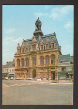 BOHAIN (02) CITROEN DS, 2CV, AMI 8 & 4L, HOTEL DE VILLE