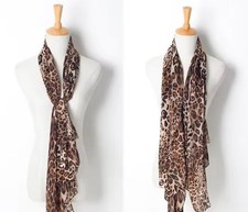 Foulard Blanc Imprimé Léopard Marron et Noir - Bijoux des Lys