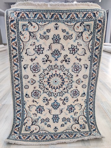 Tapis traditionnel laine - tapis,
