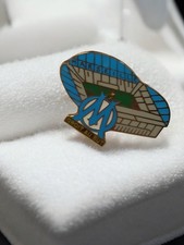 Pin's vintage Olympique de