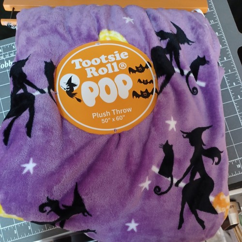 Halloween tootsie roll pop - tootsie,