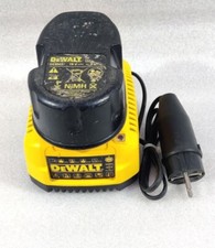 Chargeur DEWALT DE9135