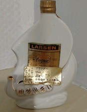 1 Miniature de Cognac Larsen   Vide / Empty