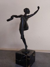 Sculpture signé Fayral