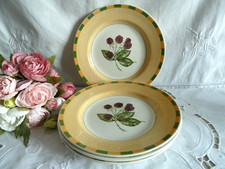 4 assiettes à dessert faience