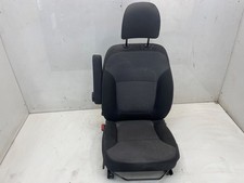 SIEGE AVANT GAUCHE (