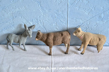 2 boeufs et un âne, floqués