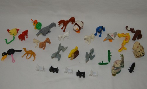 Lot figurines montables kinder - lot,
