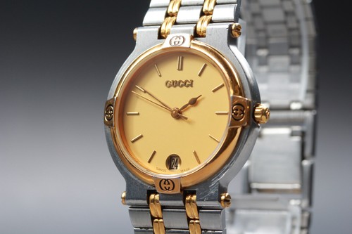 Presque comme neuve montre - neuve],