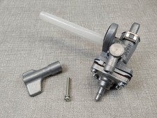 Robinet essence adaptable - adaptable, gsxr