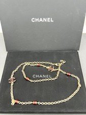 Sautoir/ Collier Chanel doré