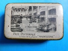 ANCIENNE BOITE PUBLICITAIRE TOLE PATE PECTORALE LE MONT DORE "source madeleine"