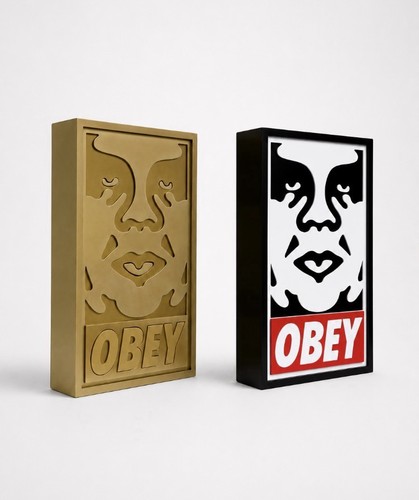 Sculpture shepard fairey lot - sculpture, :