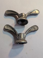 Paire de Papillons de Serrage