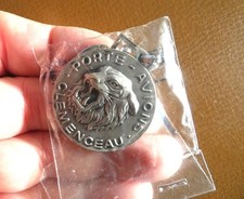 Ancien porte clé métal Augis