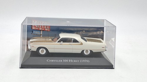 Die cast chrysler 300 - chrysler,