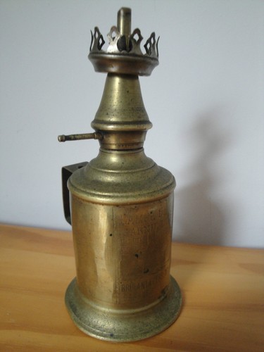 Lampe essence hirondelle - lampe, l'hirondelle
