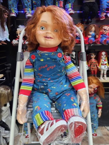 Chucky doll life size - life, tommy