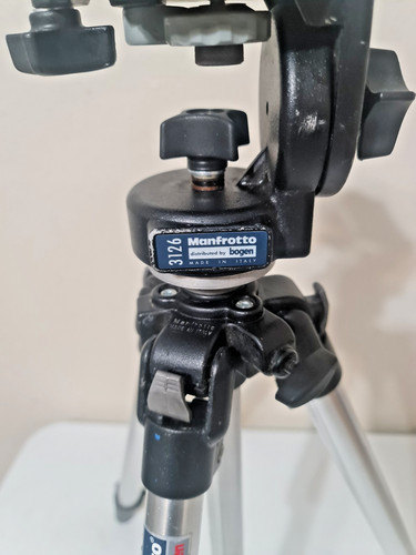 Manfrotto 3126 tripod - manfrotto, with
