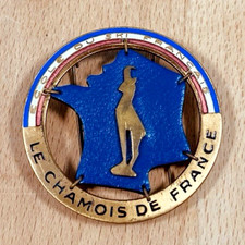 Insigne médaille broche Le