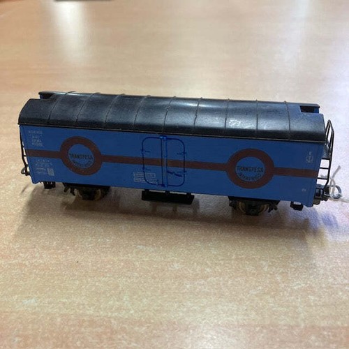 Wagon marchandises marquage - marchandises,,