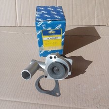 Pompe à eau Ford fiesta MK1