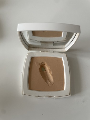 Chanel blanc compact b21 - chanel,