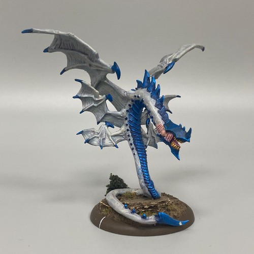 Warmachine hordes angel ius - warmachine,