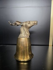 Verre en laiton à motif de