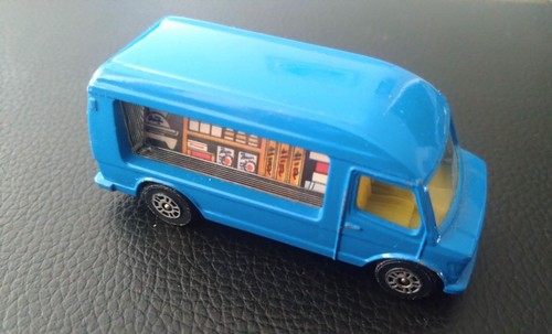 Mercedes mobile shop corgi - mercedes,