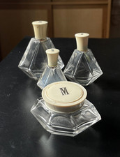 Garniture de Toilette Art Déco à Pans Coupés Argent Bakelite chiffrés ‘M’